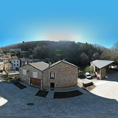 Hébergement de vacances Le Calsou 4 étoiles 3ch Montagnenoire Chât Cathare Carcassonne Jardin Rivière Caudebronde