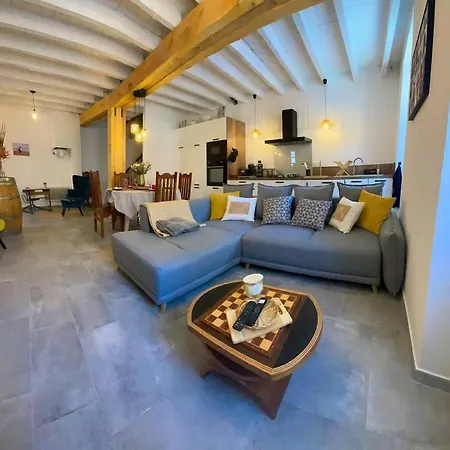 Hébergement de vacances Le Calsou 4 étoiles 3ch Montagnenoire Chât Cathare Carcassonne Jardin Rivière *