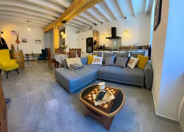 Holiday home Le Calsou 4 Etoiles 3ch Montagnenoire Cathare Carcassonne Jardin Riviere *